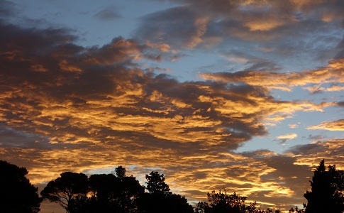 Lever de soleil à Blauvac